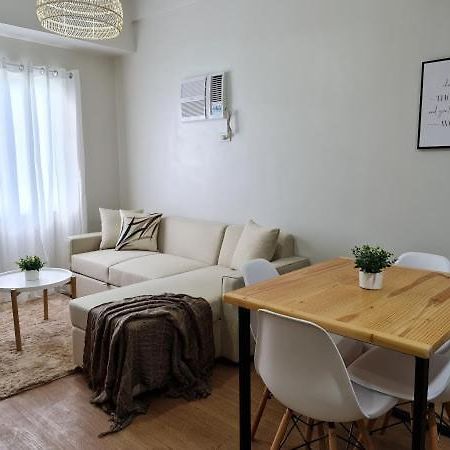 Lovely 2- Br Condo Cagayan de Oro Exteriör bild