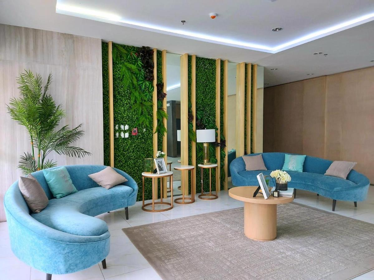 Lovely 2- Br Condo Cagayan de Oro Exteriör bild